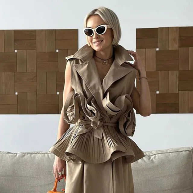 Spring Summer New Fashion Style Khaki V-neck Pleated Panel Design Sleeveless Lace Up Women's Shirt