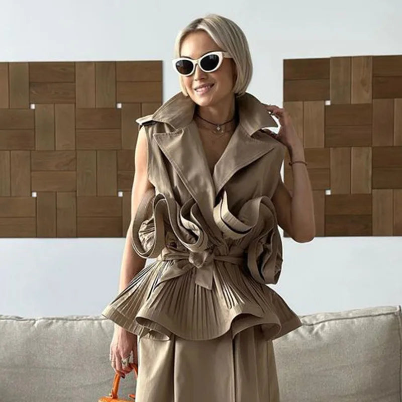 Spring Summer New Fashion Style Khaki V-neck Pleated Panel Design Sleeveless Lace Up Women's Shirt