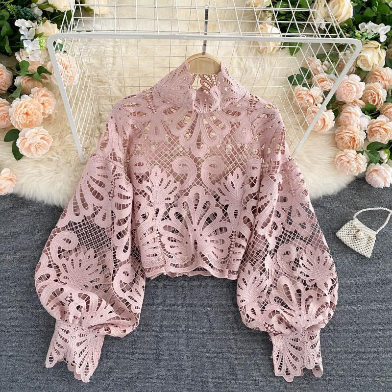 Design sense lace hollow out western-style standing collar with bubble sleeves, loose and sexy short shirt