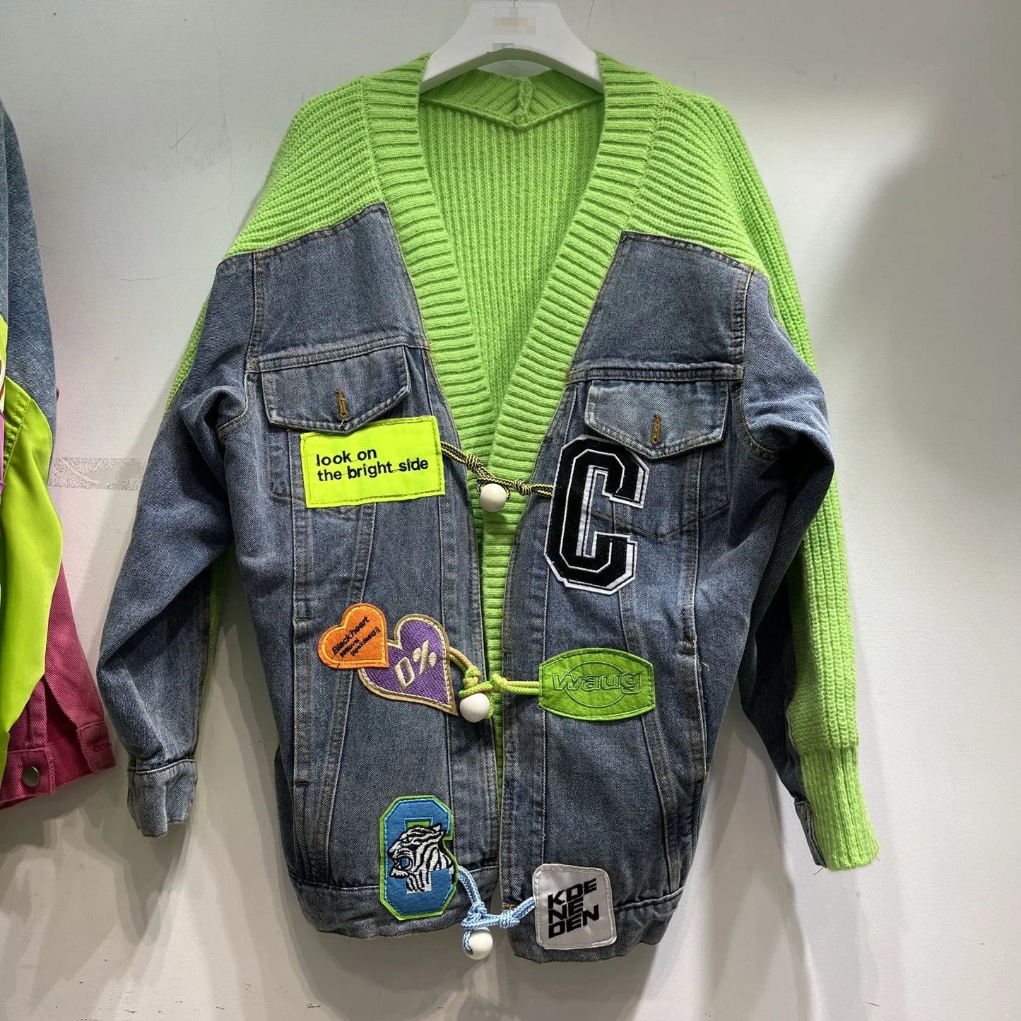 Korean Style Knitted Patchwork Denim Cropped Jacket 2023 Autumn WInter Fashion Elegant Cartoon Sticker Sweater Coat Outwear