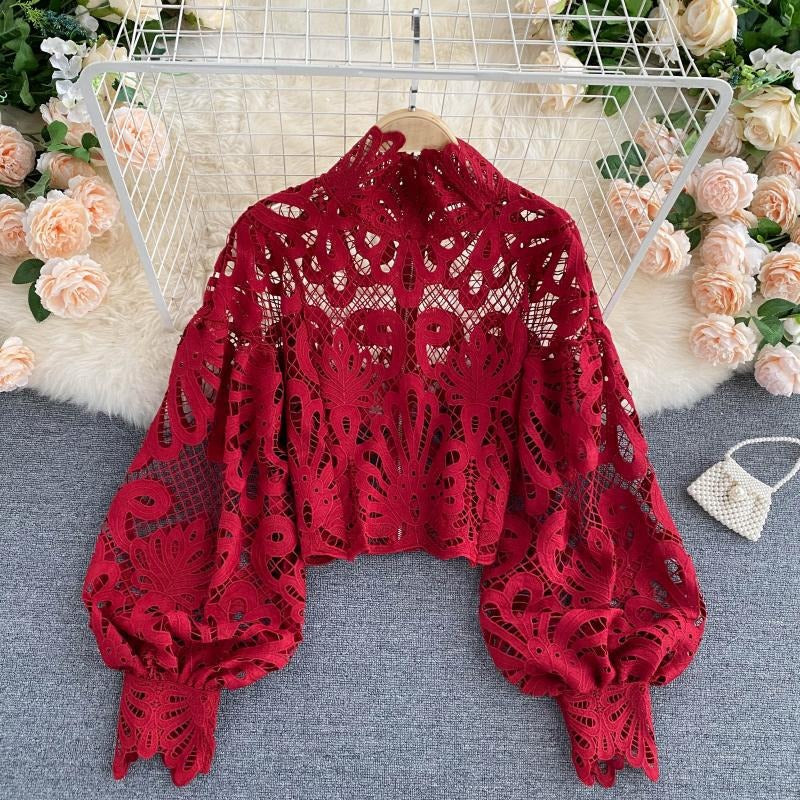 Design sense lace hollow out western-style standing collar with bubble sleeves, loose and sexy short shirt