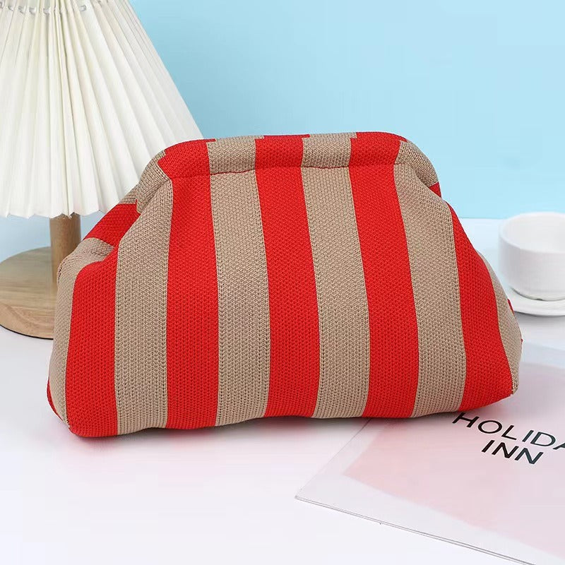 Fashionable and versatile new knitted clutch bag, striped contrasting color cloud bag, large capacity storage bag