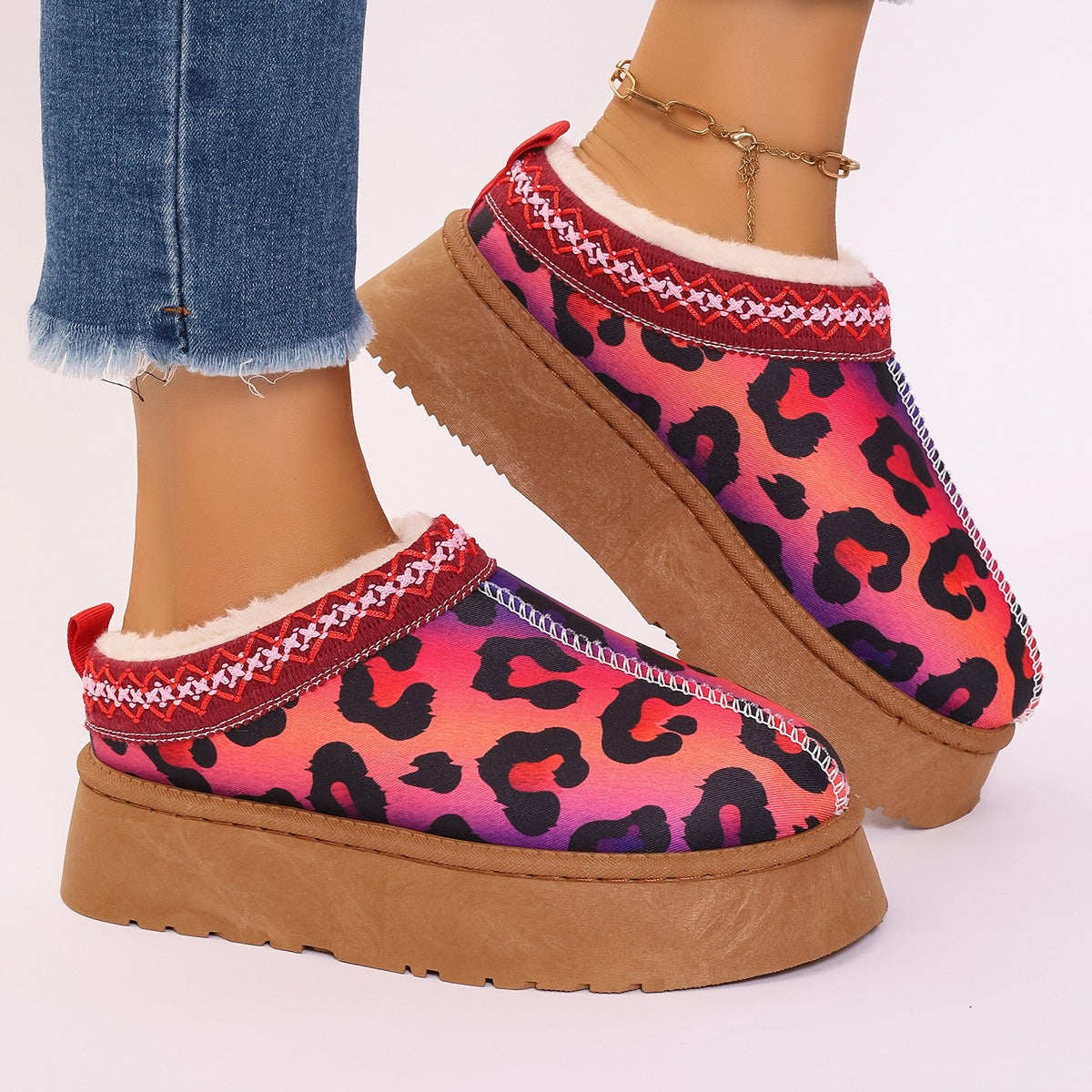 Women's Cartoon Christmas Print Ankle Boots Casual Slip On Plush Lined Home Shoes Comfortable Winter Short Boots