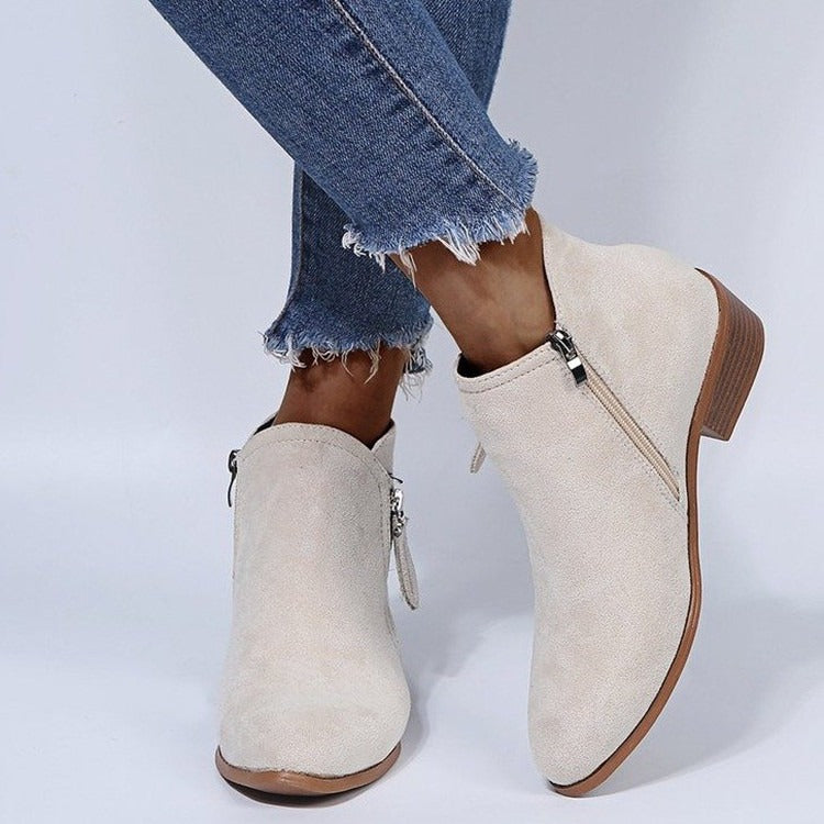 Autumn and Winter New Large Suede Martin Boots Women's Thick Heel Side Zipper Women's Short Boots